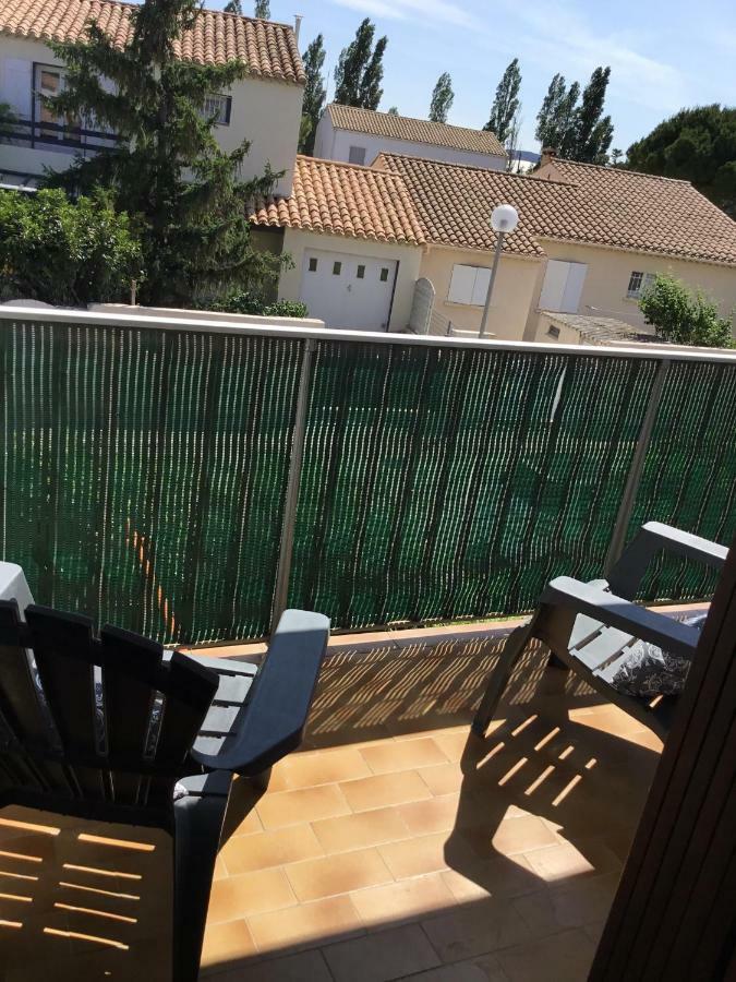 Marina Apartment Narbonne Bagian luar foto
